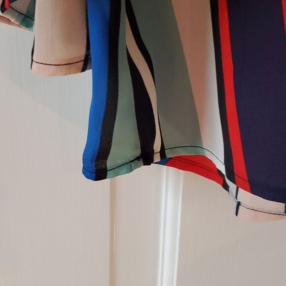 W5 STRIPED TOP NAUTICAL RED WHITE BLUE COASTAL PATRIOTIC SIZE LARGE BELL SLEEVE - Picture 5 of 7